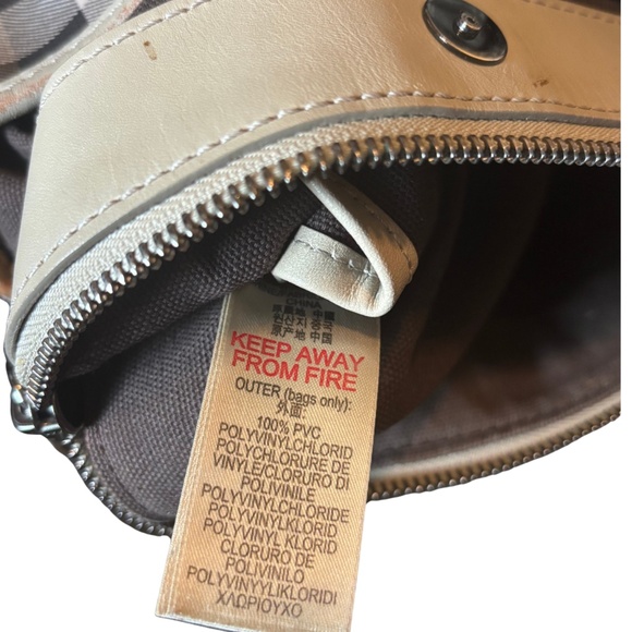 Authentic Burberry Northfield Beige Smoke Check PVC Leather Tote Shoulder Bag - Picture 7 of 11